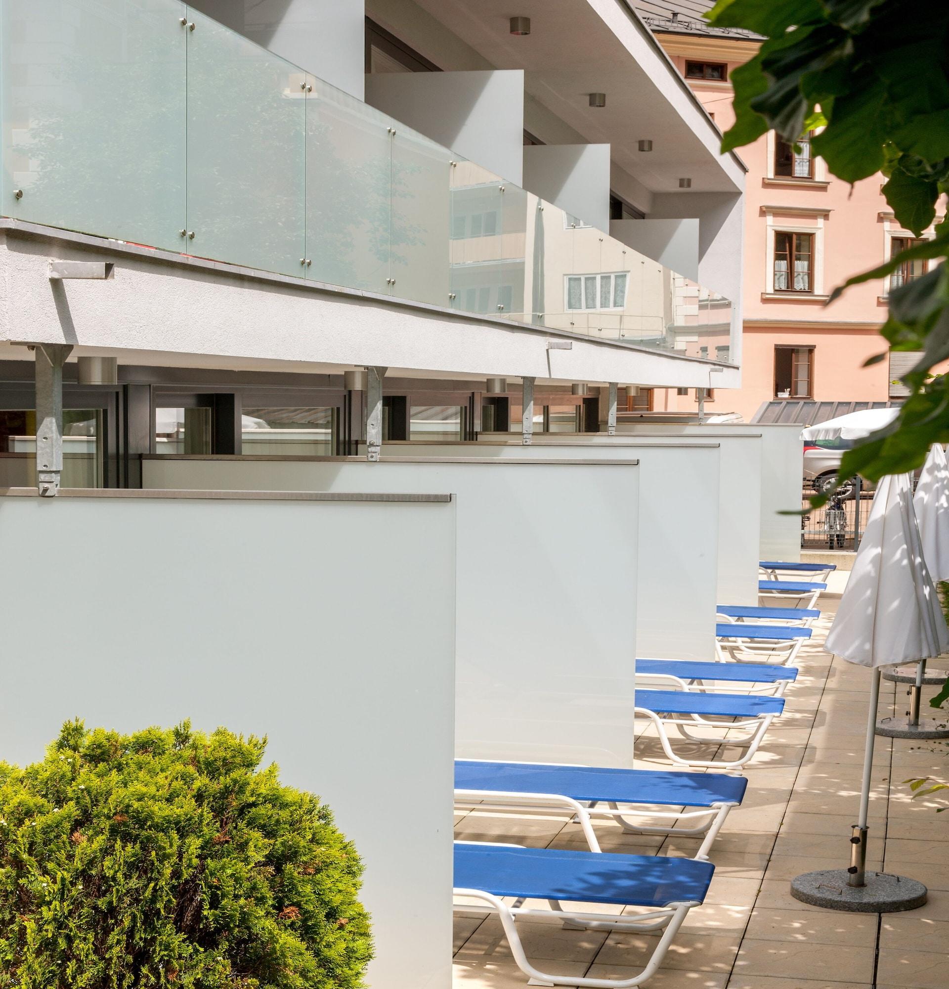 Leonardo Hotel Salzburg City Center Екстер'єр фото