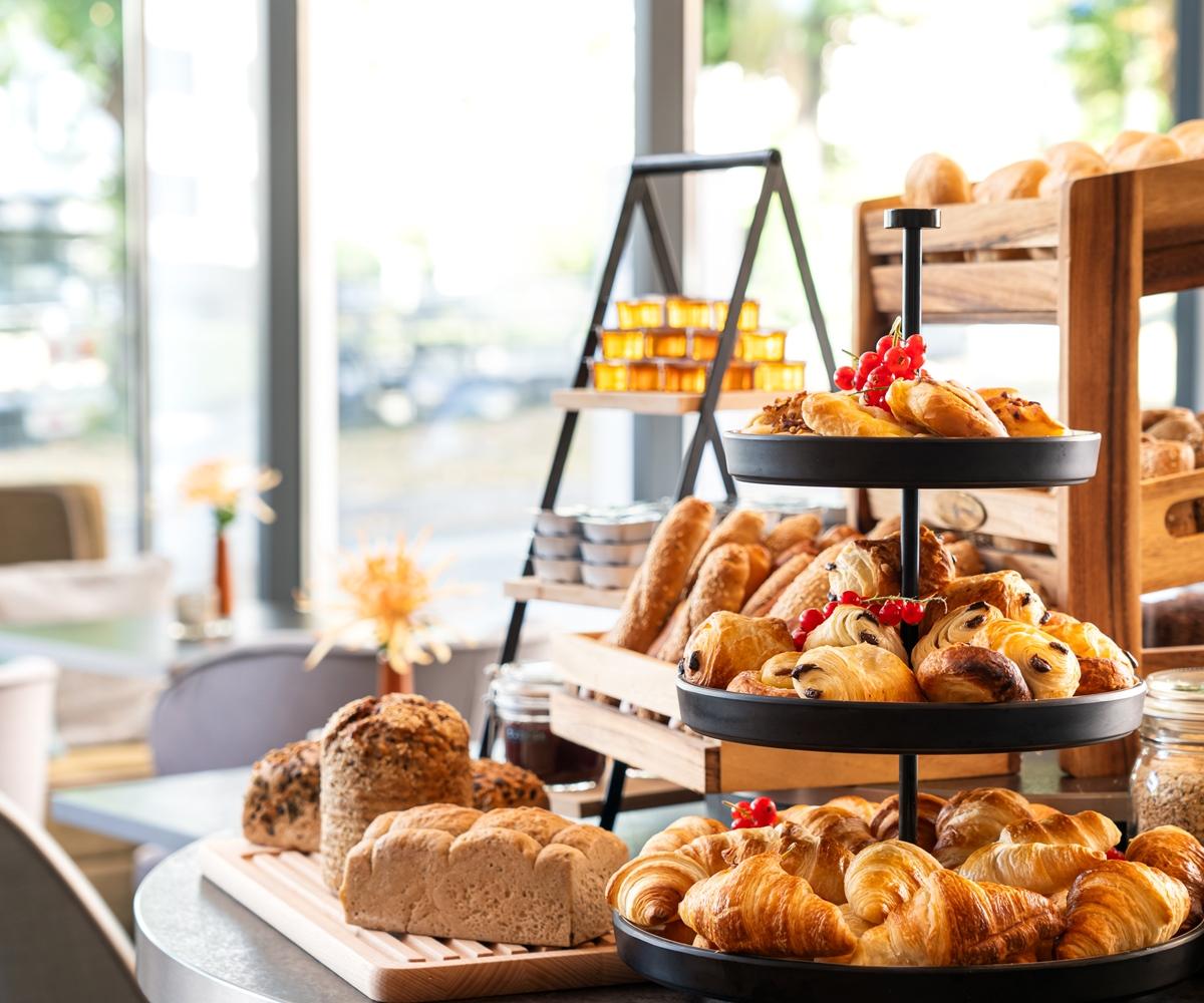 Leonardo Hotel Salzburg City Center Екстер'єр фото