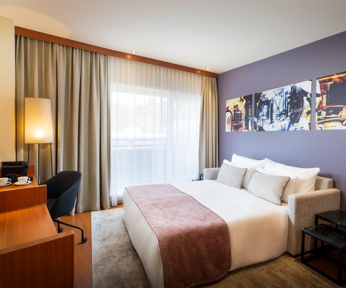 Leonardo Hotel Salzburg City Center Екстер'єр фото