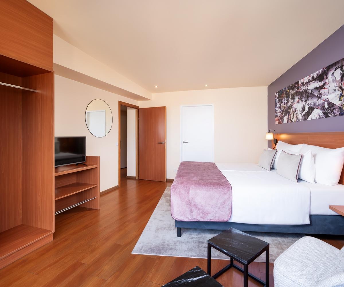 Leonardo Hotel Salzburg City Center Екстер'єр фото
