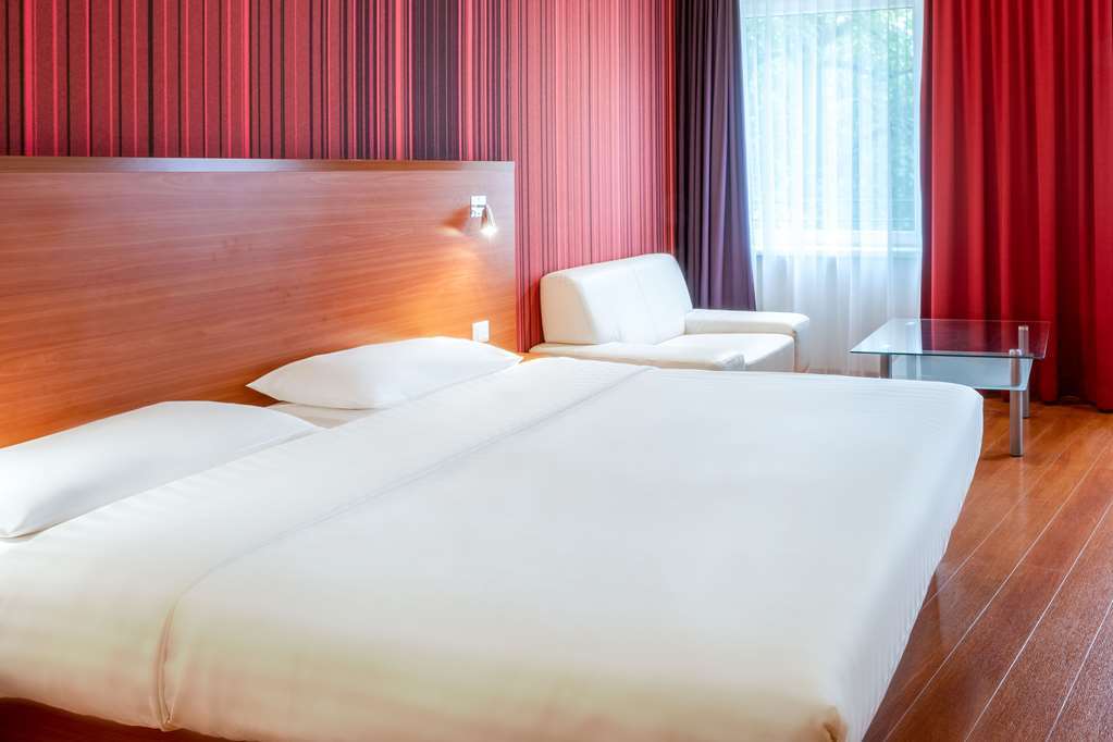 Leonardo Hotel Salzburg City Center Номер фото